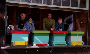 Jungimkerausbildung beim Bienenzuchtverein Malta