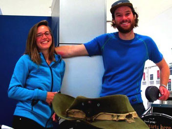 Anna und Andreas - warteten auf ihren Heim-Flug nach Deutschland