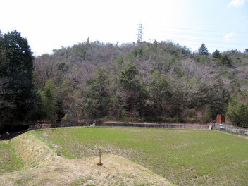 下川口の高圧鉄塔。