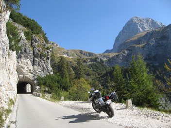 Die Mangart-Straße in Slowenien