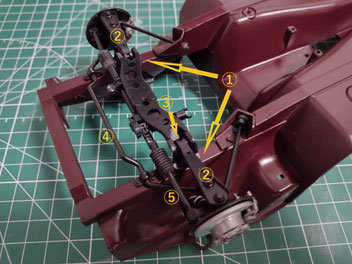 フェアレディ240ZGのフロントサスペンション