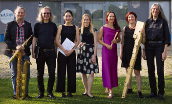 Markus Rießbeck, Michael Herrschel, Yulim Kim, Laura Demjan, Izabella Effenberg, Caroline Hausen, Sirka Schwartz-Uppendieck. Foto: Tim Händel