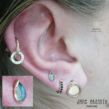 piercing düsseldorf piercingstudio tattoo tattoostudio doubleconch conch jane absinth piercerin