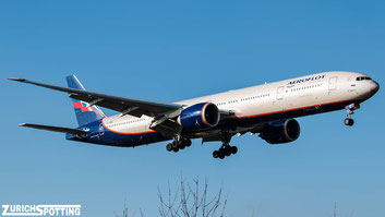 Aeroflot 777-300ER approaching Runway 05.