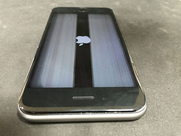 iPhone6の壊れた液晶画面