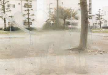 “Background #22” 2013, oil on photograph, 8.9×12.7cm