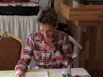Delmenhorster Schriftstellerin Katy Buchholz bei der Lesung des DHB Netzwerkes