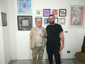 Con l'Artista Lello Bonadies (sx), in visita durante una mie personale a Solofra (AV)