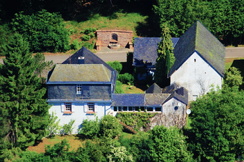 Luftaufnahme des "Alten Forsthauses" (Foto: Rainer Kuhn)