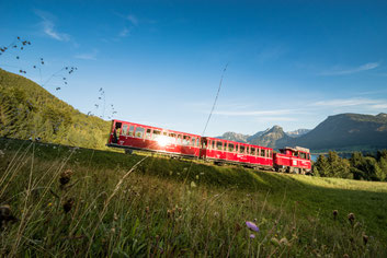 Familienausflug auf Zwölferhorn und Schafberg – Bergbahn und Panoramablick über Seen und Berge im Salzkammergut