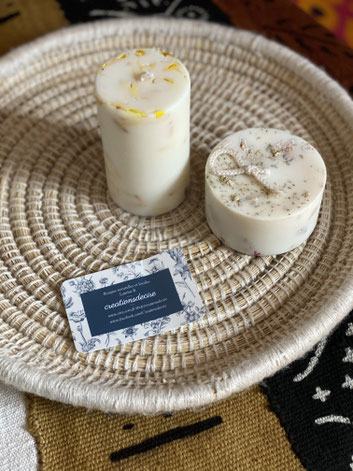 bougie cire naturelle et fleurs séchées