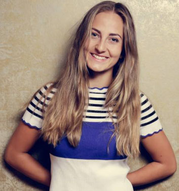Tennistrainerin und Fitnesscoach Michelle van Lier Email: info@tennismindmvl.de Tel: 0176 - 32703639