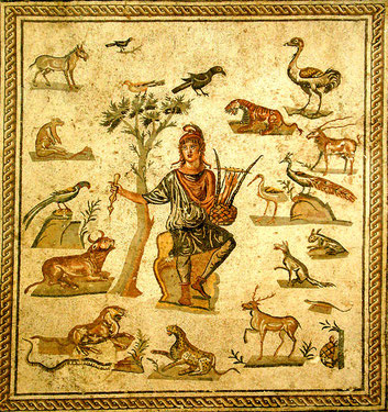 Orpheus von Tieren umgeben. Römisches Mosaik aus dem dritten Jahrhundert.