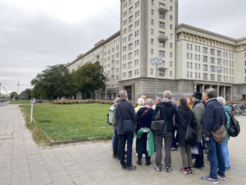 Semper-Verein in Ost-Berlin, Karl-Marx-Allee