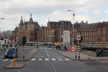 Wir sind in Amsterdam angekommen.