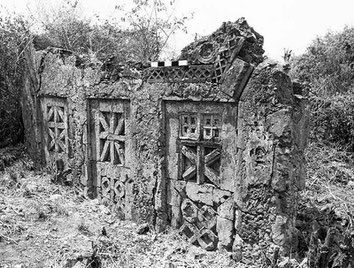 Dondo Decorated Tomb