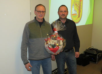 Aus seinem Amt verabschiedet wurde Bernhard Nolte, der seit 2009 als Hallenwart für die Vermietung der Schützenhalle verantwortlich war.