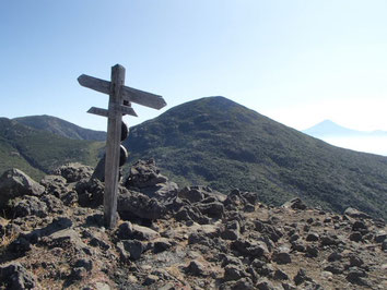 西岳　登山　ツアー