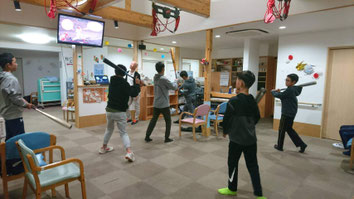 肩関節の痛み　姿勢　姿勢改善　肩甲骨　肩甲骨はがし　肩甲骨痛み　背中の痛み　野球肩の原因　野球肩原因　野球肩治し方　野球肩体操　野球肩ストレッチ　野球　野球肩　肩が痛い　ピッチャー　リトルリーガーズショルダー　腱板損傷　投球傷害　水泳　競泳　腰痛　分離症　分離すべり症　水泳肩スイマーズショルダー　水泳肩　スイマーズショルダー治療　スイマーズショルダー治るのか　岐阜　岐阜市　岐阜市茜部　岐阜市東鶉　岐阜市南鶉　岐阜市中鶉　岐阜市柳津町　羽島市　羽島郡　笠松町　岐南町　茜部　鶉　東鶉　中鶉　南鶉　柳津　笠松　