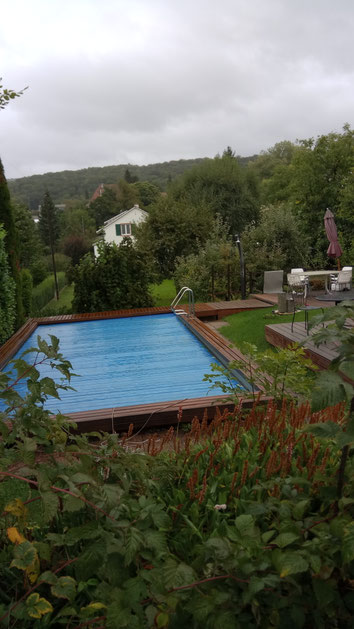 Garten mit Aussenpool zur mitbenutzung, Zimmer günstig zu vermieten in