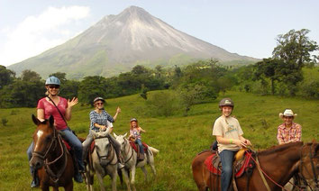 Tour a caballo en el Volcan Arenal