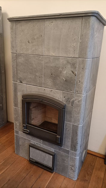Tulikivi TU 1200 bovenaansluiting refurbished speksteenkachel