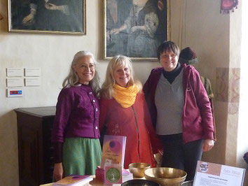 Foto: v.l. Ute Carl, Ruth Röller, Anja Zimmer
