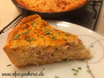 Zwiebelkuchen in der Stoneware rund von Pampered Chef aus dem Onlineshop bestellen