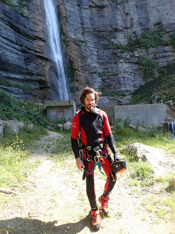 Reservation sortie canyon dans le vercors