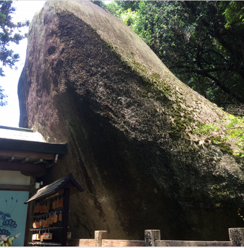 磐船神社御神体(筆者撮影)