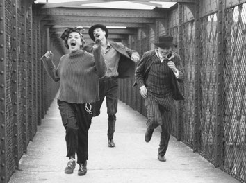 "Jules et Jim" en film af François Truffaut om et kærlighedsforhold mellem tre mennesker  