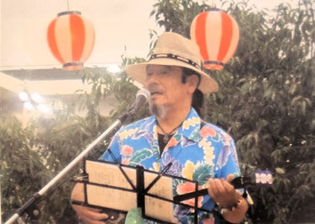 「三線と唄」のボランティア、佐久本兼次さん