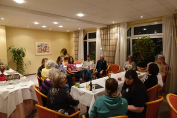 Der inoffizielle Teil ist manchmal der wichtigste. Foto: J. T. A. Wegberg