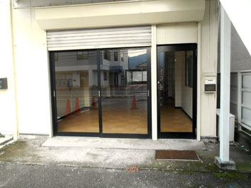 山室店舗 1階101号室