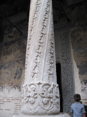Im Baustil des Fürsten Brancoveanu: Säule am Kloster Stavropoleos in Bukarest