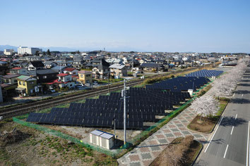 地域の景観ともマッチする鏡石旭町第一太陽光発電所