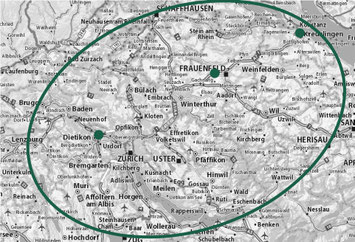 Natursteinmauer, Staudenbepflanzung, Treppen, Terrassen, Rasenfläche, Pergola, Sonnensegel