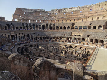 Rom: Im Inneren des Kolosseums