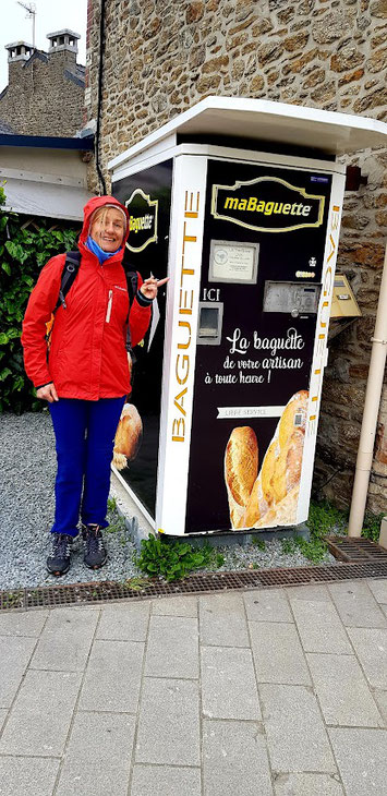 Ein Baguette-Automat - sicher eine Erfindung der Franzosen!