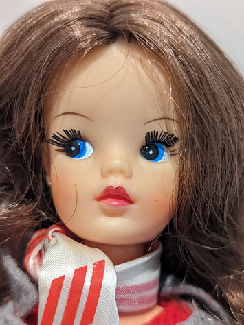 Close up of Martinair Sindy third edition with fuller facemold and stick in lashes.