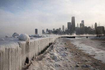 Google photo of Chicago Lake Michigan Winter ( copyrighted to corresponded photographer)