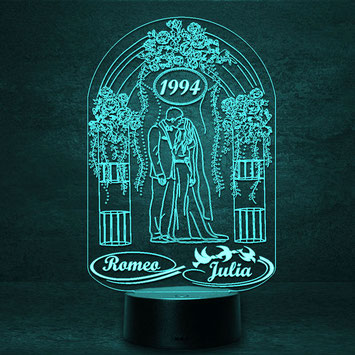 Hochzeitspaar mit Tor und Ornament LED Lampe + Wuschgravur