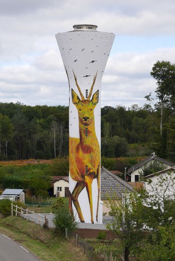 photo d'une fresque sur un château d'eau de Gros-Chastang, Corrèze par Coron Thibaud