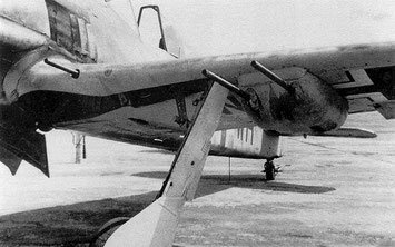 Focke-Wulf 190A-8 avec sa nacelle pour les canons sous les ailes