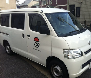 車でイベントに出張致します。
