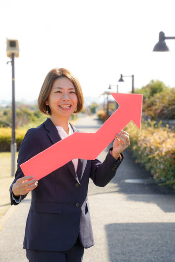 女性　社労士　ライブリーワーク