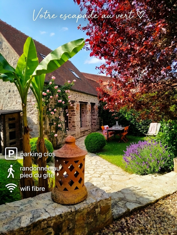 Gite avec jardin privé et parking secteur Senlis, Chantilly, Parc Asterix dans l'Oise - parking clos et animaux acceptes