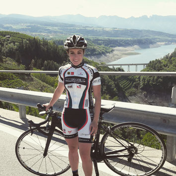 Julia Deuerlein Vomp Radclub Tirol ÖAMTC Tom Siller Radsport Tirol Nachwuchs Elite Team Birgit Woisetschläger Regionalsport Land Tirol Tiroler Wasserkraft Allgemeiner Sportverband Österreich Reborn Eyewear Scott Rasportburger