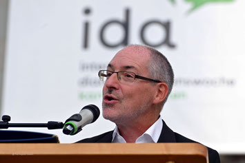 Prof. Dr. Christian Ruthisauser