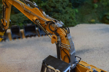 Hydraulikhalter